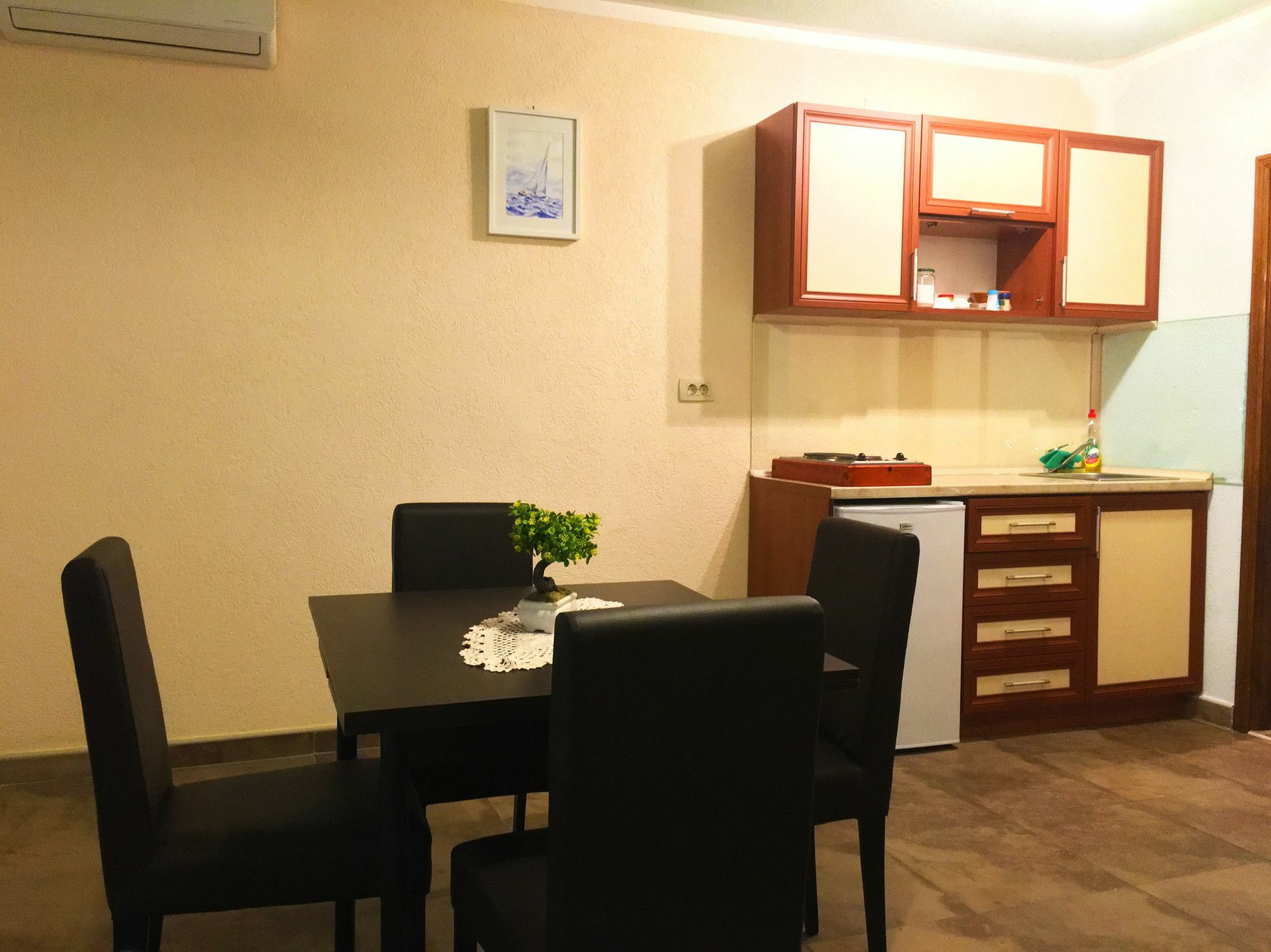 Apartments Lola Tivat Exterior foto